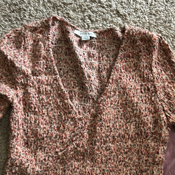 Bundle of 2 American Eagle Tops - Picture 3 of 4